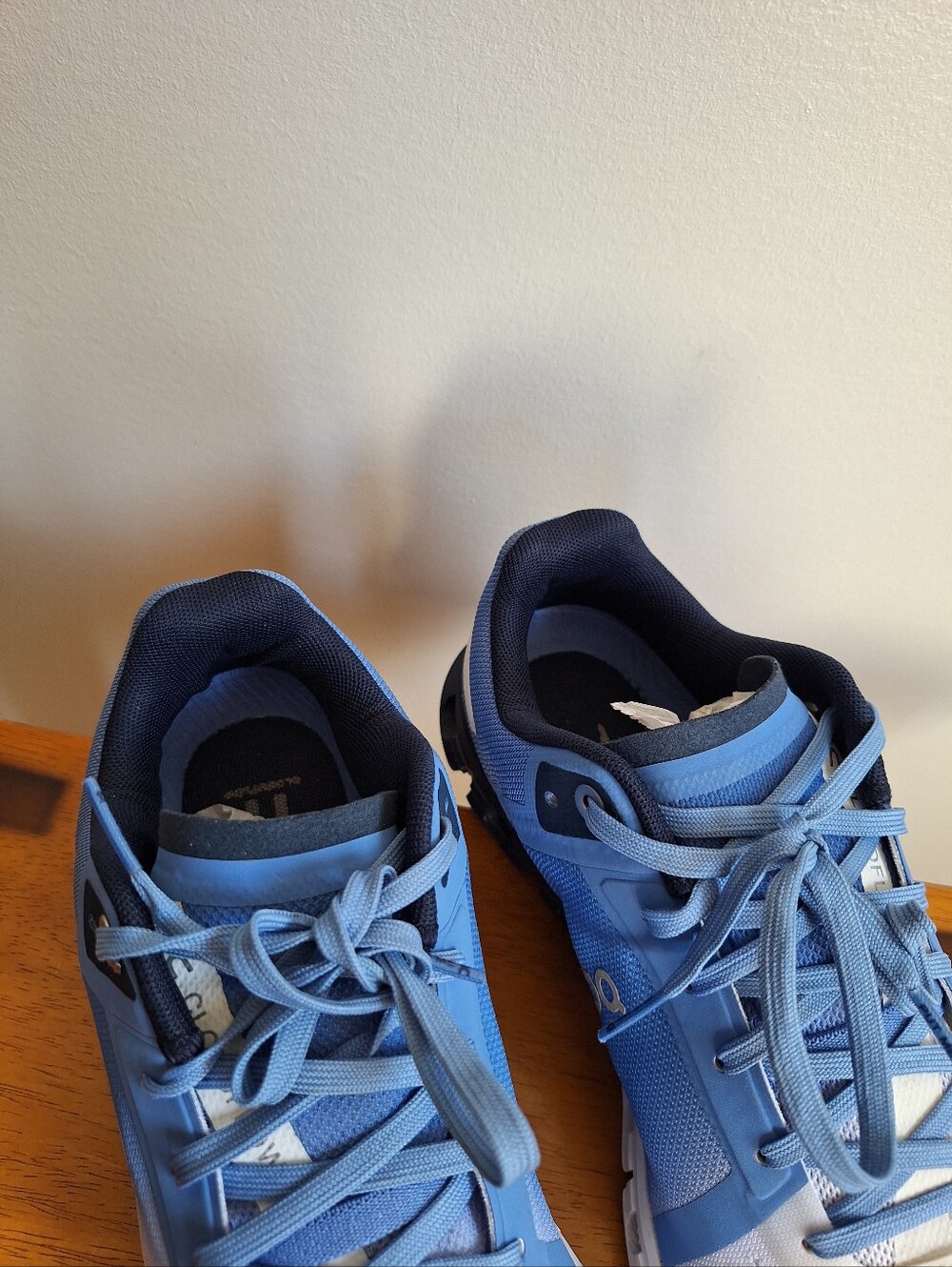 On Cloudflow 3.0 Women's Marina/White Size 8 - Picture 12 of 12
